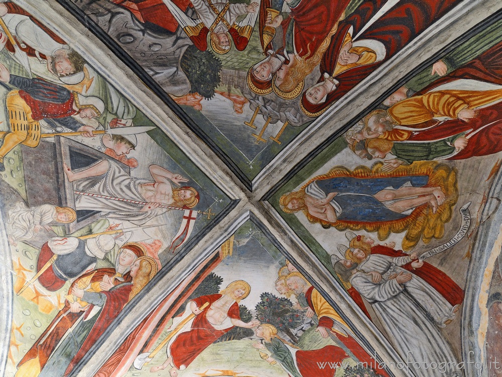 Cossato (Biella, Italy) - Frescoes on the ceiling of the Church of San Pietro